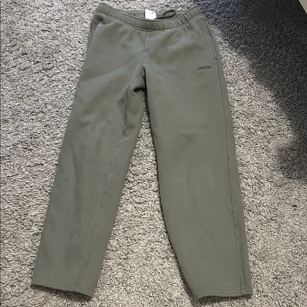 Aritzia Olive Green Sweatpants